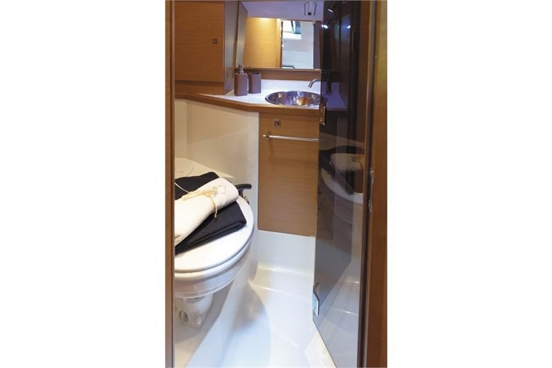Book yachts online - False - Sun Odyssey 389 (3Cab) - Suzie Q - rent