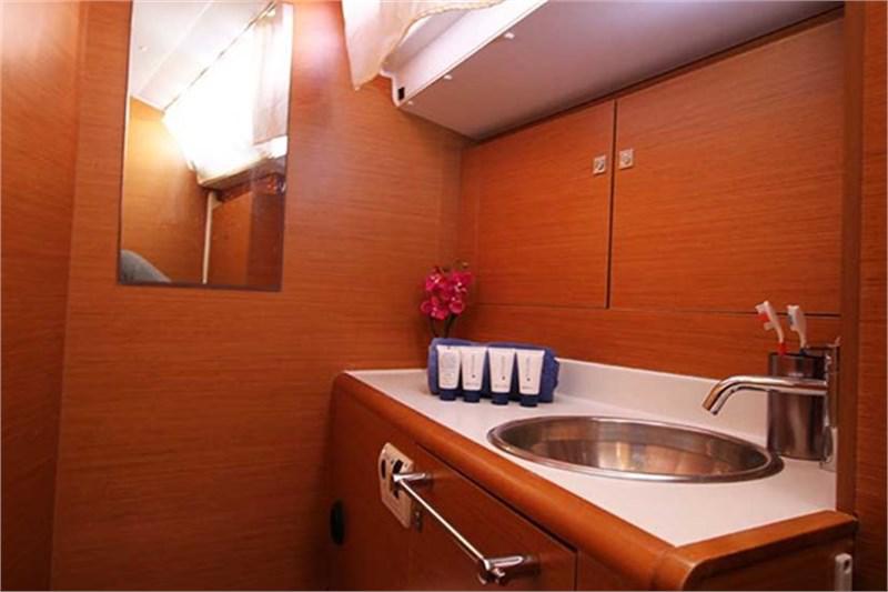 Book yachts online - False - Sun Odyssey 439 (4Cab) - Ace - rent