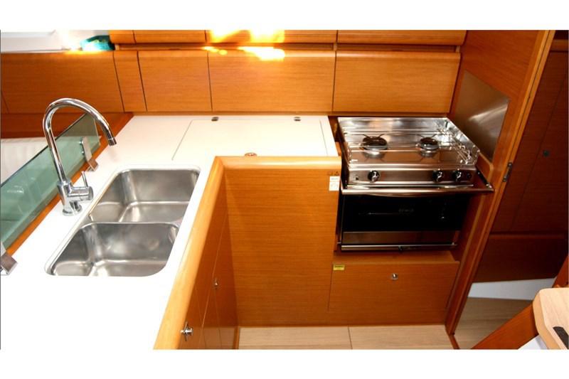 Book yachts online - False - Sun Odyssey 389 (3Cab) - Angie - rent