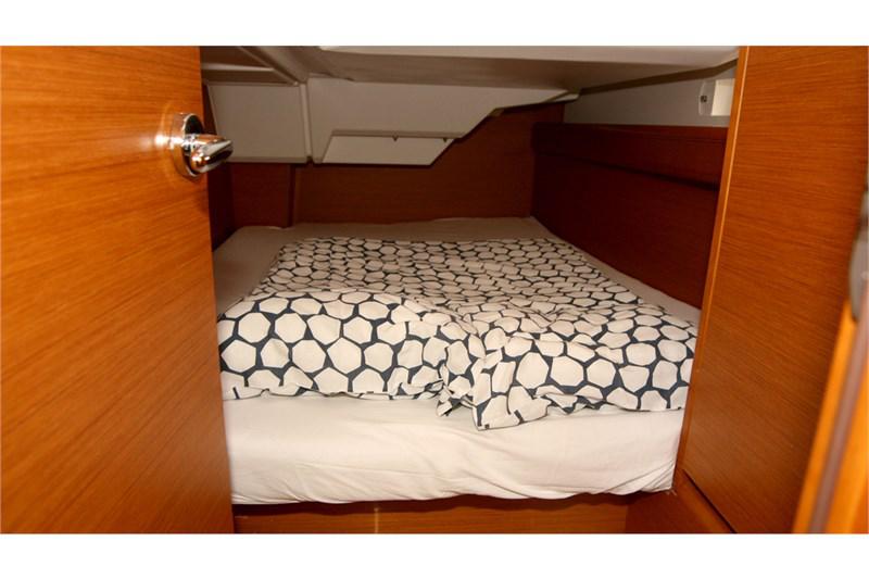 Book yachts online - False - Sun Odyssey 389 (3Cab) - Ace of Spades - rent