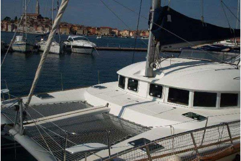 Book yachts online - False - Lagoon 380 (4Cab) - Brut de pomme - rent