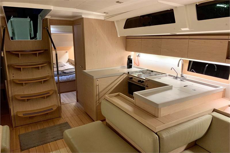 Book yachts online - False - Oceanis 51.1 (5Cab) - Avocado - rent