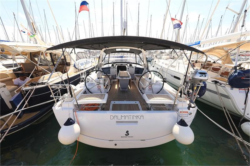 Book yachts online - False - Oceanis 41.1 (3Cab) - Dalmatinka - rent