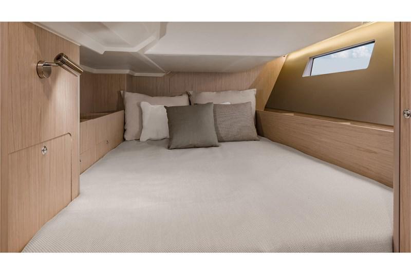 Book yachts online - False - Oceanis 41.1 (3Cab) - Pauline - rent