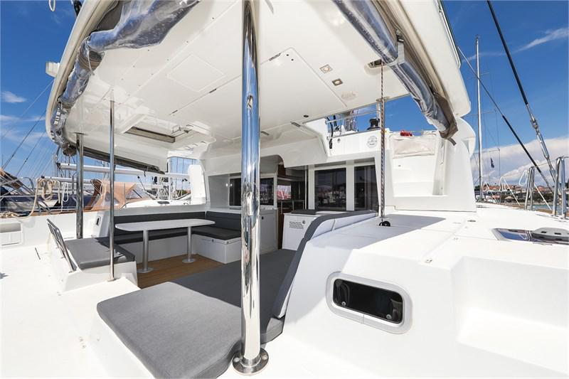 Book yachts online - False - Lagoon 450 (4Cab) - Fortuna - rent