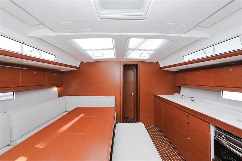 Book yachts online - False - Dufour 460 Grand Large (5cab) -  WindyLife - rent