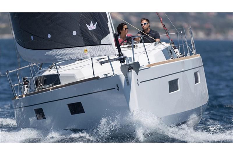 Book yachts online - False - Oceanis 38.1 (3Cab) - Flip - rent