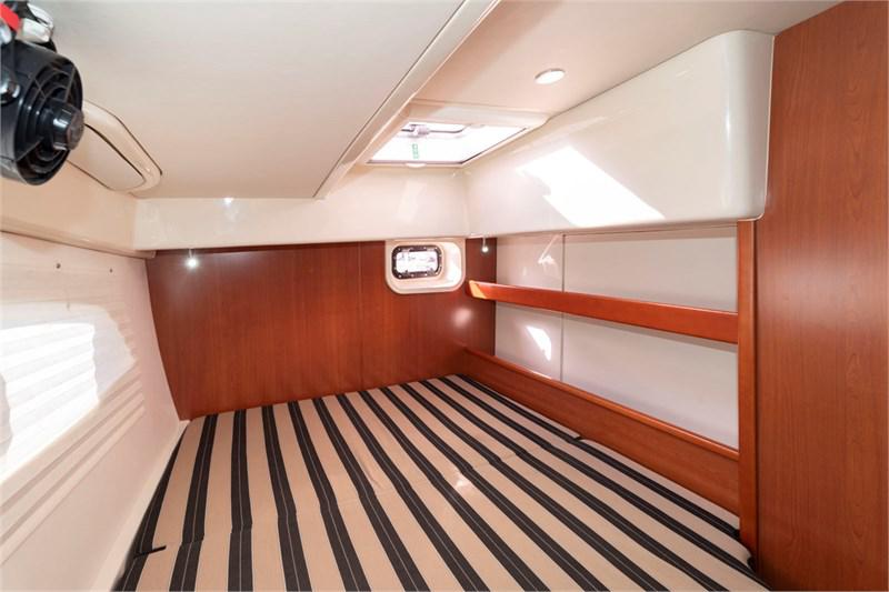 Book yachts online - False - Leopard 44 (4Cab) - Portals Vells - rent