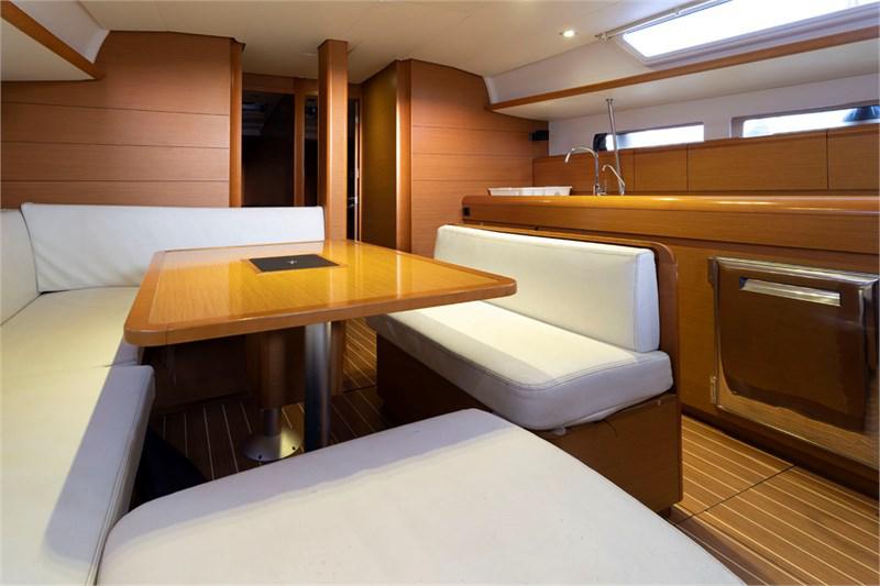 Book yachts online - False - Sun Odyssey 469 (4Cab) - Santa Ponsa - rent