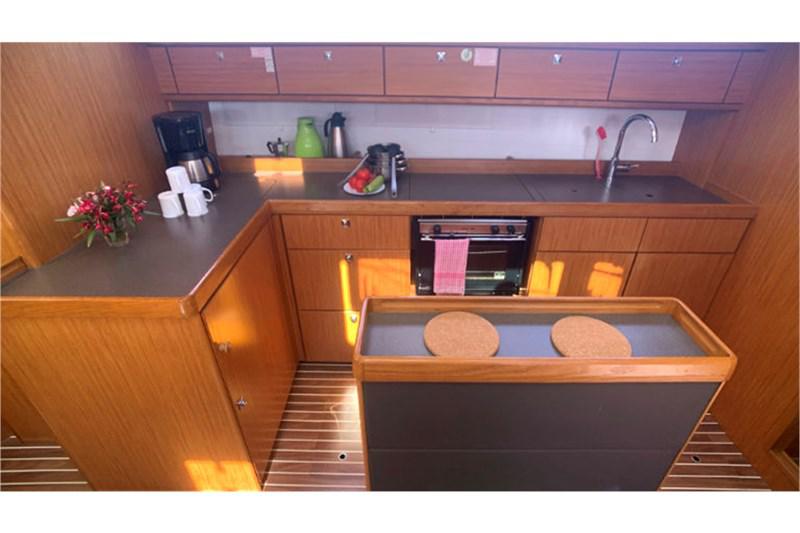Book yachts online - False - Bavaria 46 Cruiser (4Cab) - Blizzard - rent