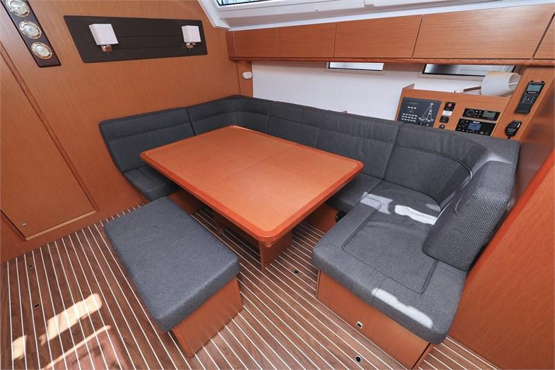 Book yachts online - False - Bavaria Cruiser 46 (4Cab) - Summer Jazz - rent