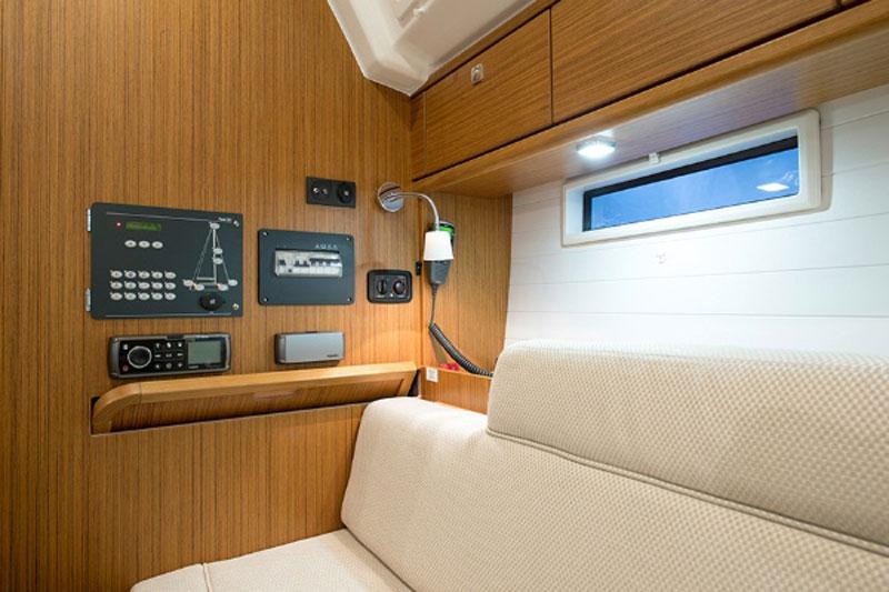 Book yachts online - False - Bavaria Cruiser 37 (3Cab) - Spectrum - rent