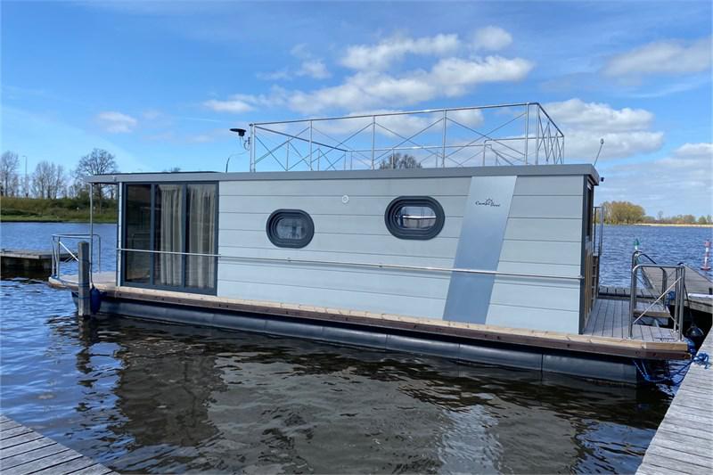 Book yachts online - False - Campi 400 - bella donna - rent