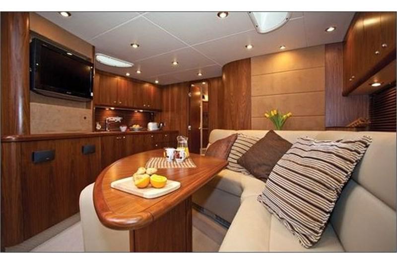 Book yachts online - False - Sunseeker Portofino 53 - Pavito - rent