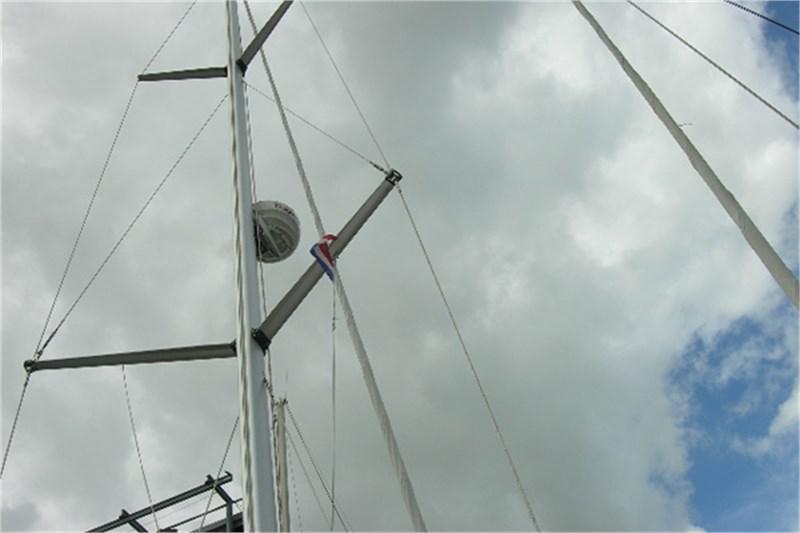 Book yachts online - False - Bavaria 37 Cruiser (3Cab) - Mio - rent