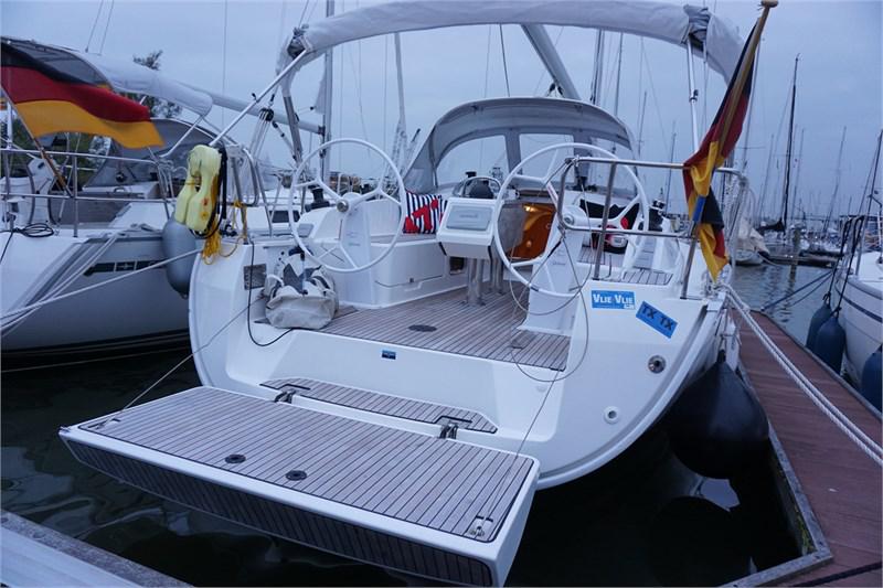 Book yachts online - False - Bavaria Cruiser 37 (3Cab) - Aventura - rent