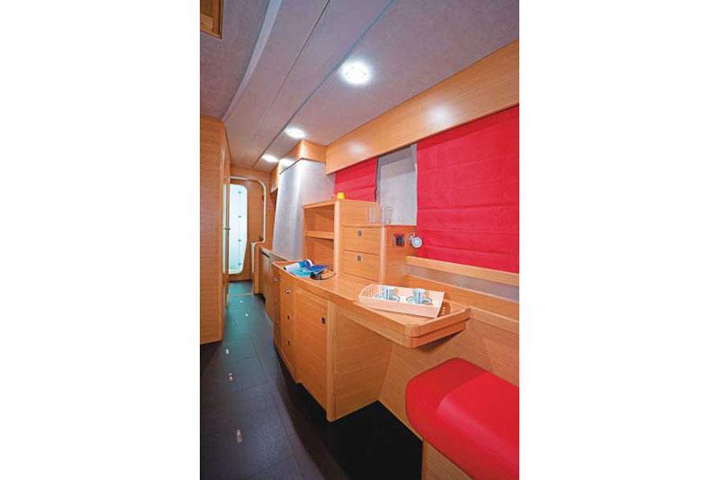 Book yachts online - False - Catana 50 (4Cab) - bella donna 3 - rent
