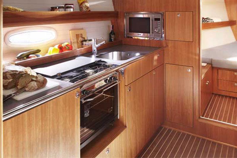 Book yachts online - False - Bavaria 43 Cruiser (3Cab) - Aboat Time - rent