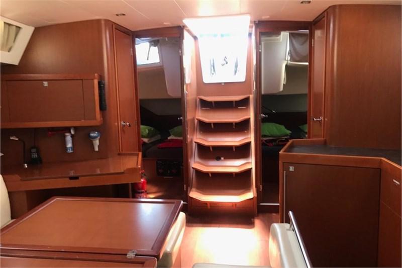 Book yachts online - False - Oceanis 45 (4Cab) - Alboran Gin Fizz (Radazul) - rent