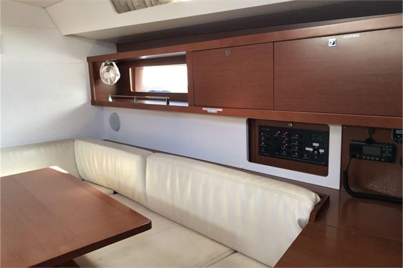 Book yachts online - False - Oceanis 45 (4Cab) - Alboran XXXIV Nini (Las Palmas/Gran Canaria) - rent