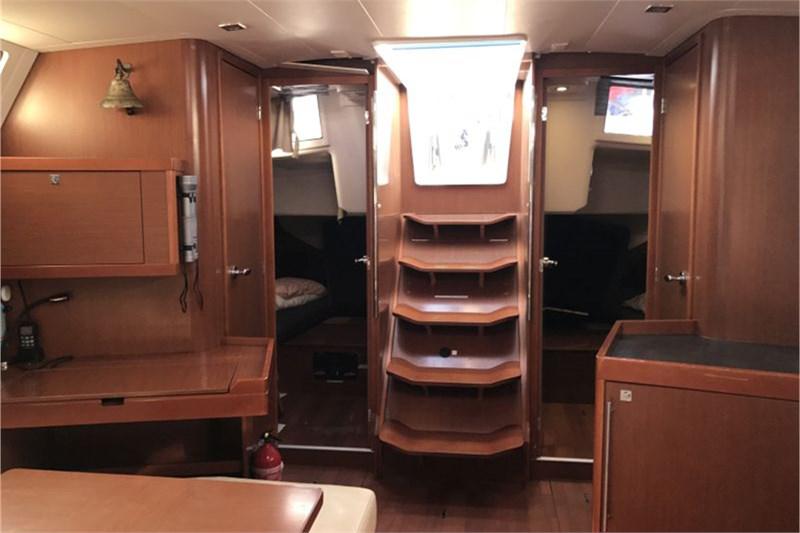 Book yachts online - False - Oceanis 45 (4Cab) - Alboran XXXIV Nini (Radazul) - rent