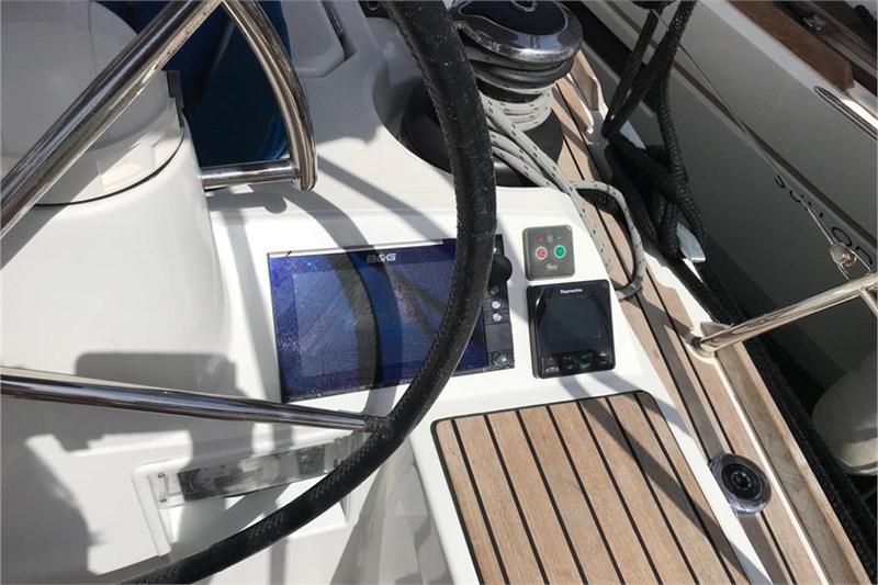 Book yachts online - False - Sun Odyssey 519 (5Cab) - Alboran Cognac (Mallorca/La Lonja) - rent