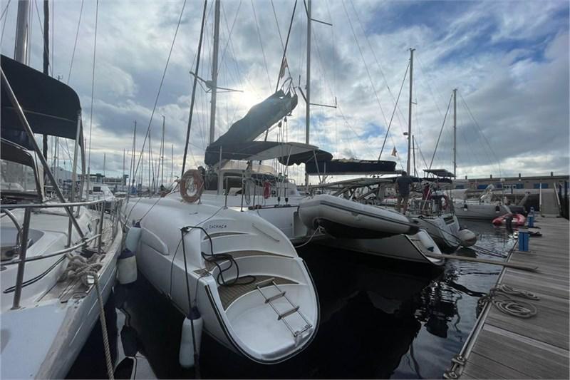 Book yachts online - False - BAHIA 46 (6Cab) - Alboran Cachaça (Radazul) - rent