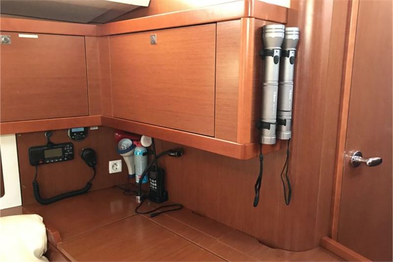 Book yachts online - False - Oceanis 45 (4Cab) - Alboran XXXIV Nini (Mallorca/La Lonja) - rent
