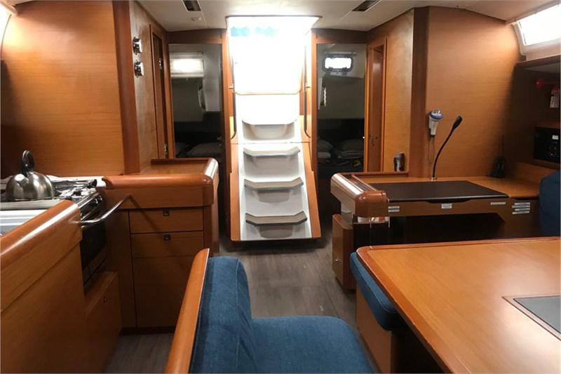 Book yachts online - False - Sun Odyssey 519 (5Cab) - Alboran Jerez (Mallorca/La Lonja) - rent