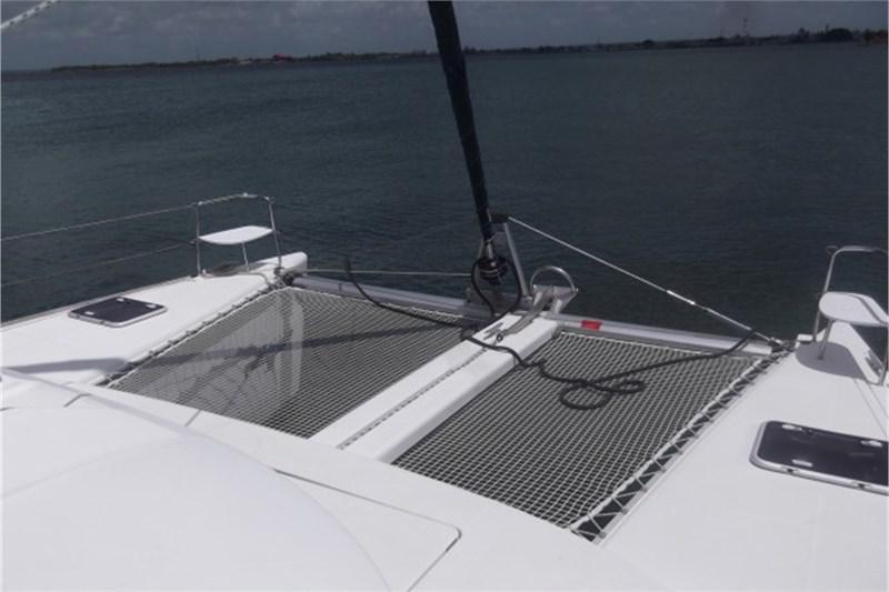 Book yachts online - False - Lagoon 380 (4Cab) - Marlene (Cienfuegos)  - rent