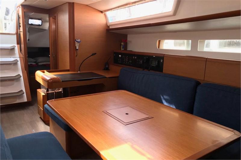 Book yachts online - False - Sun Odyssey 519 (5Cab) - Alboran Prosecco (Mallorca/La Lonja) - rent