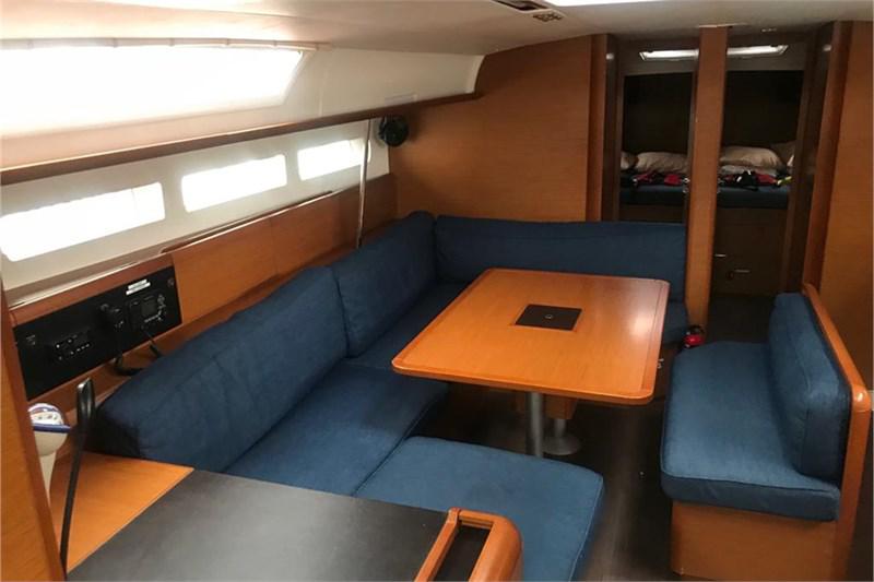 Book yachts online - False - Sun Odyssey 519 (5Cab) - Alboran Jerez (Radazul) - rent