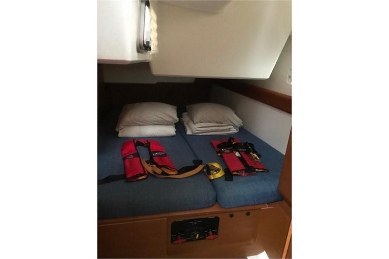 Book yachts online - False - Sun Odyssey 519 (5Cab) - Alboran Jerez (Radazul) - rent