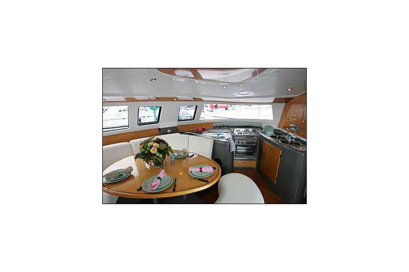 Book yachts online - False - Belize 43 (4Cab) -  Alboran Piropo (Cienfuegos) - rent