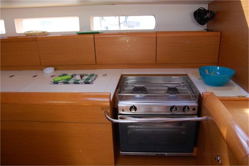 Book yachts online - False - Sun Odyssey 519 (5Cab) - Alboran Champagne - rent