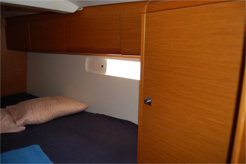 Book yachts online - False - Sun Odyssey 519 (5Cab) - Alboran Champagne - rent