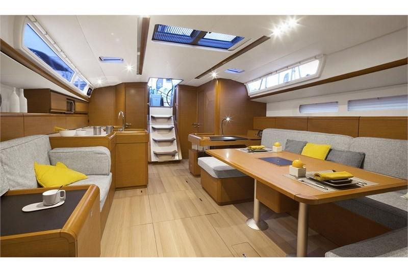Book yachts online - False - Sun Odyssey 519 (5Cab) - Alboran Pacharán (Palmeira) - rent