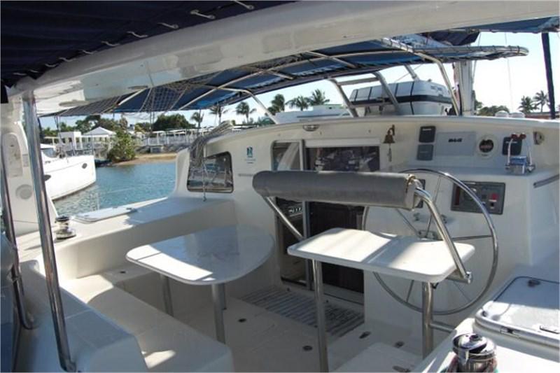 Book yachts online - False - Voyage 440 (4Cab) - Mahanga (Mallorca/La Lonja) - rent