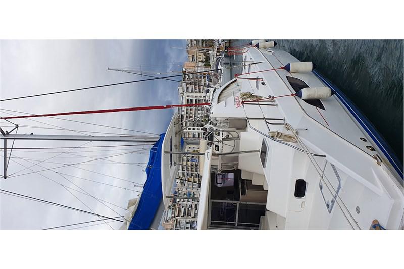 Book yachts online - False - Leopard 44 (4Cab) - La Luna (Angra do Reis) - rent