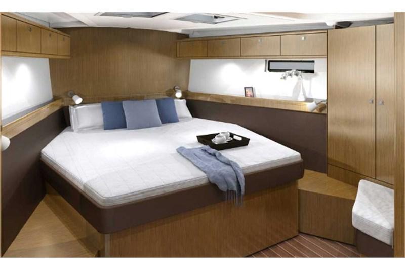 Book yachts online - False - Bavaria Cruiser 51 (5Cab) - GIN TONIC - rent
