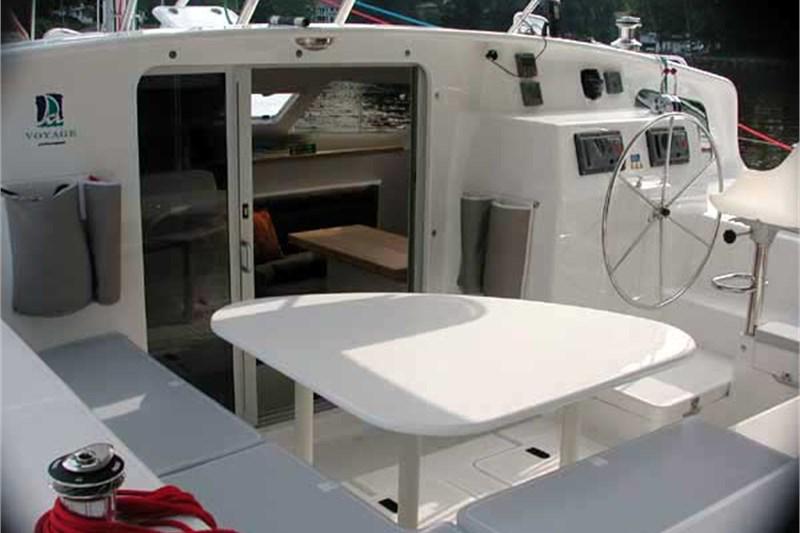 Book yachts online - False - Voyage 440 (4Cab) - Alboran Mahanga (Palmeira) - rent