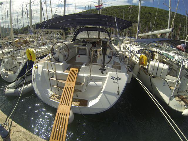 Book yachts online - sailboat - Jeanneau 53 - Merlot - rent