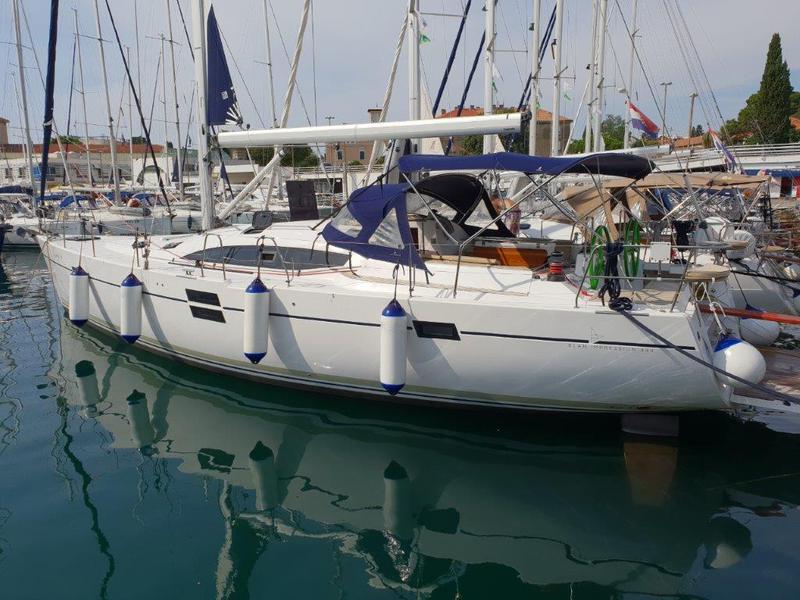 Book yachts online - sailboat - Elan 494 Impression - Lucija I with A/C - rent