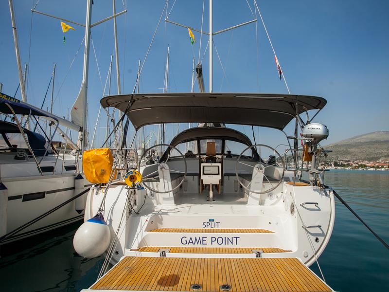 Book yachts online - sailboat - Bavaria Cruiser 51 - Game Point - rent