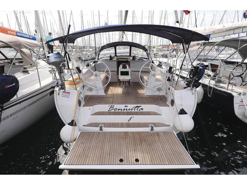 Book yachts online - sailboat - Bavaria Cruiser 51 - Bonnytta - rent