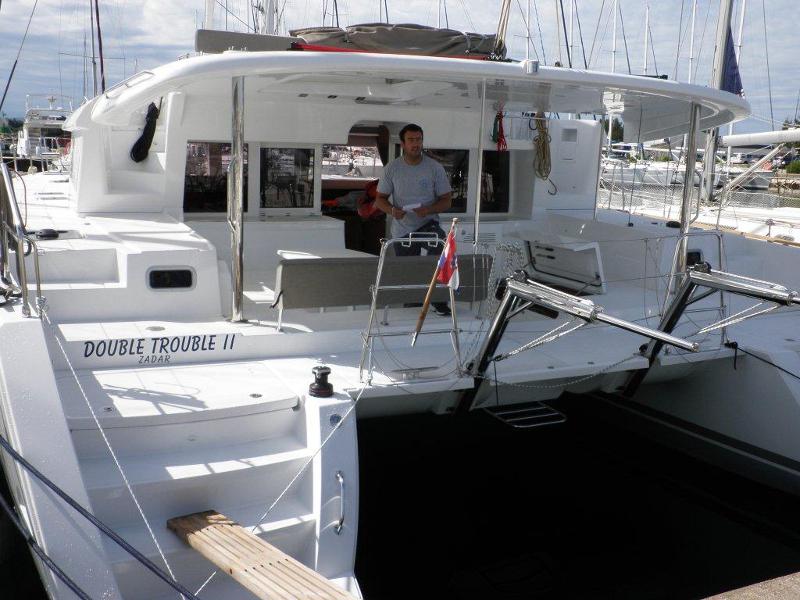 Book yachts online - catamaran - Lagoon 450 - DOUBLE TROUBLE II - rent