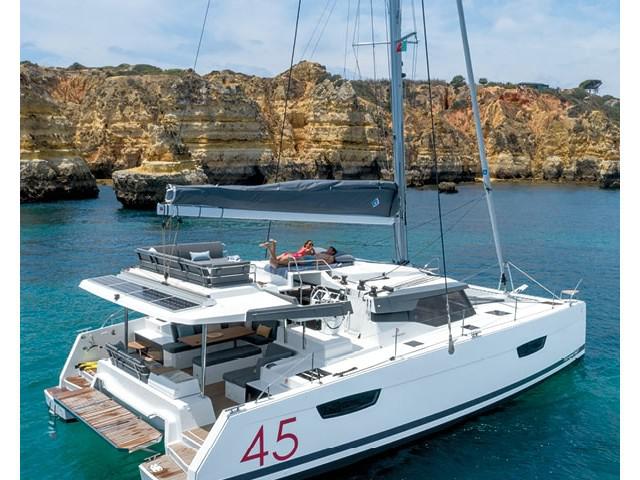 Book yachts online - catamaran - Fountaine Pajot Elba 45 - Greek Beauty - rent