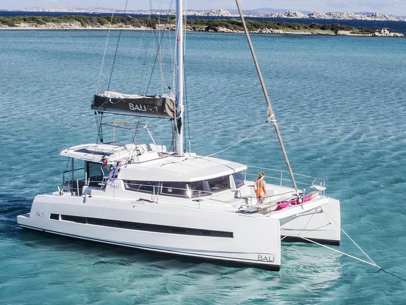 Book yachts online - catamaran - Bali 4.1 - Ocean Dream - rent