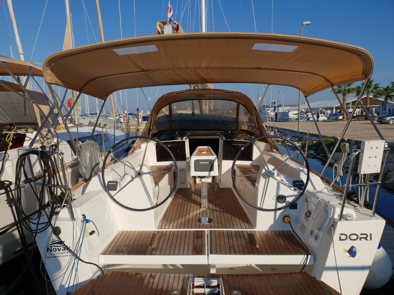 Book yachts online - sailboat - Dufour 350 GL - Dori - rent