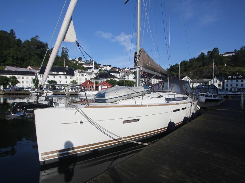 Book yachts online - sailboat - Sun Odyssey 409 - Vivace - rent